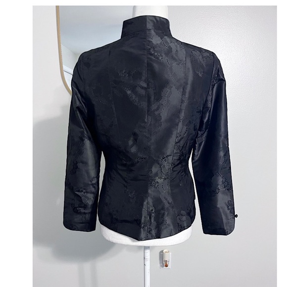 Vicki Soble Vintage Damask Blazer - Picture 2 of 4